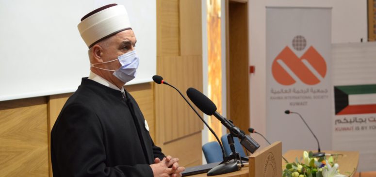 Reisu-l-ulema Islamske zajednice u BiH Husein-ef. Kavazović posjetio Gazi Husrev-begovu medresu u povodu početka nove školske godine i svečano otvorio obnovljeni amfiteatar Reisu-l-ulema Islamske zajednice u BiH Husein-ef. Kavazović posjetio Gazi Husrev-begovu medresu u povodu početka nove školske godine i svečano otvorio obnovljeni amfiteatar