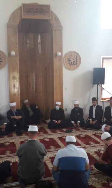 Hor Gazi Husrev-begove medrese na Šehidskoj dovi u Žepi Hor Gazi Husrev-begove medrese na Šehidskoj dovi u Žepi