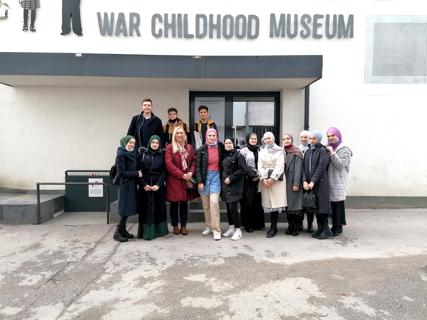 Učenici izborne grupe nastavnih predmeta Historija-Geografija posjetili su Muzej ratnog djetinstva