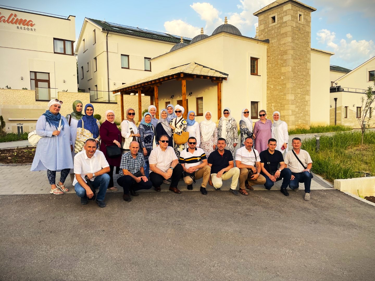 Članovi kolektiva Gazi Husrev-begove medrese u Hercegovini