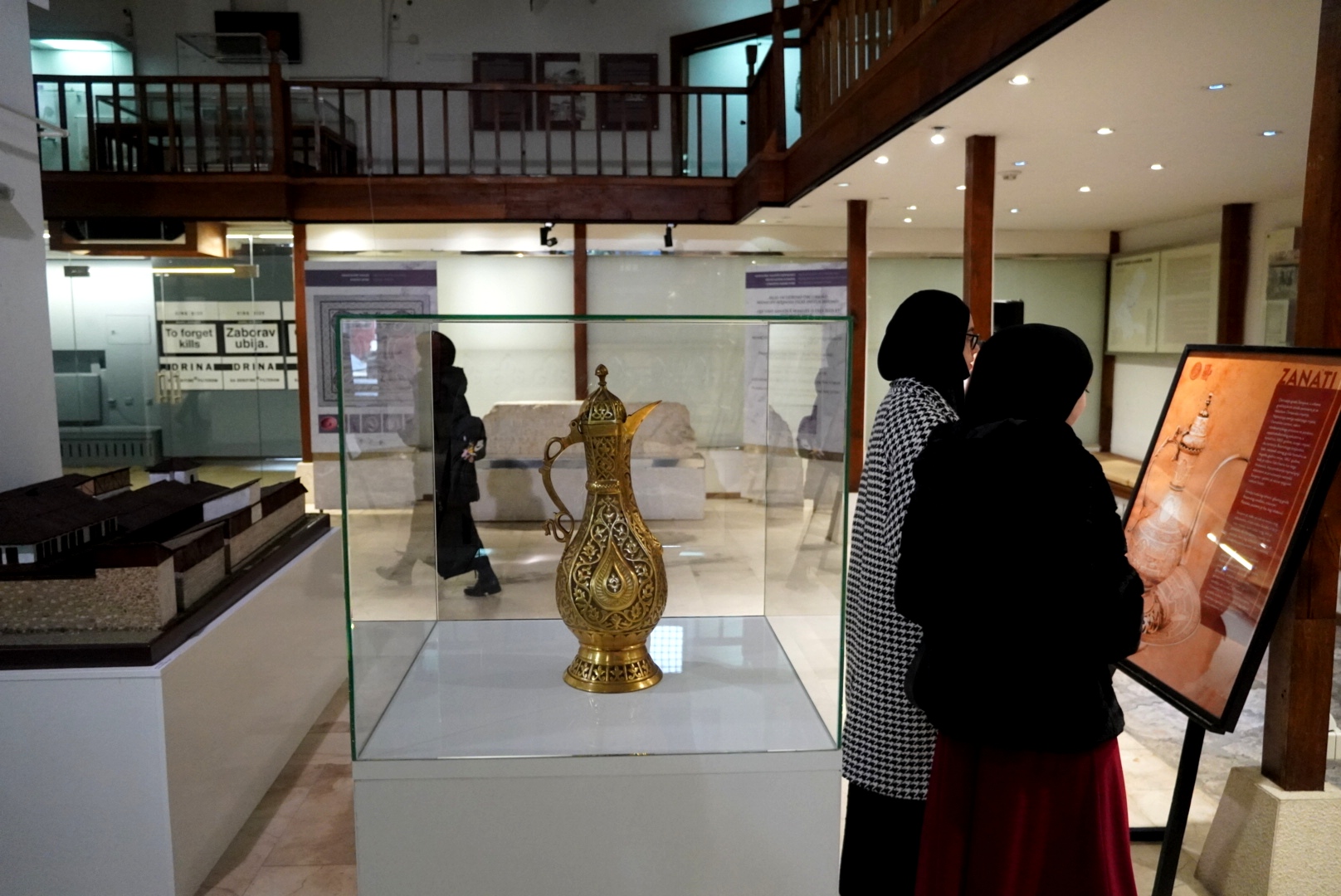 Članovi Historijske sekcije posjetili JU Muzej Sarajeva, Brusa bezistan