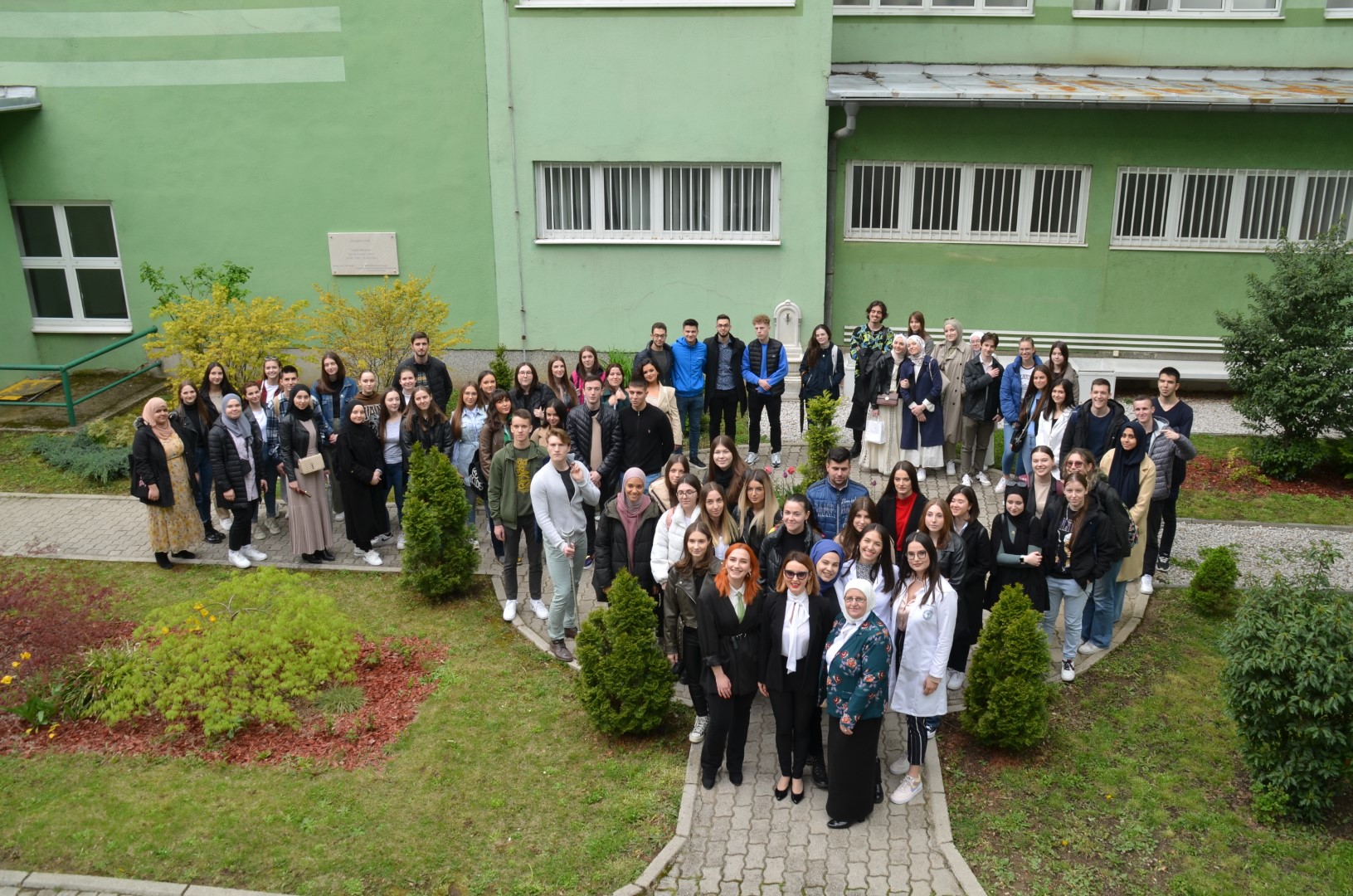 Učenici izborne grupe predmeta Hemija - Biologija na Danu otvorenih vrata Medicinskog Fakulteta UNSA
