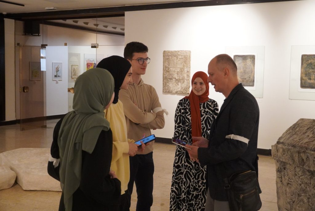 Učenici Medrese prisustvovali predavanjima o temi „Stari gradoviBosne i Hercegovine i Starobosanski Dubrovnik“ u kulturnoj instituciji„Collegium Artisticum“