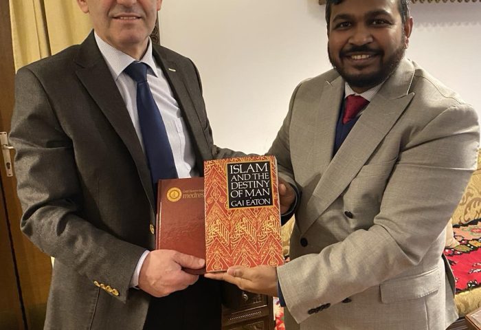 Gazi Husrev-begovu medresu posjetio Ahmad Talha, član Radnog komiteta Muslimanskog vijeća Britanije