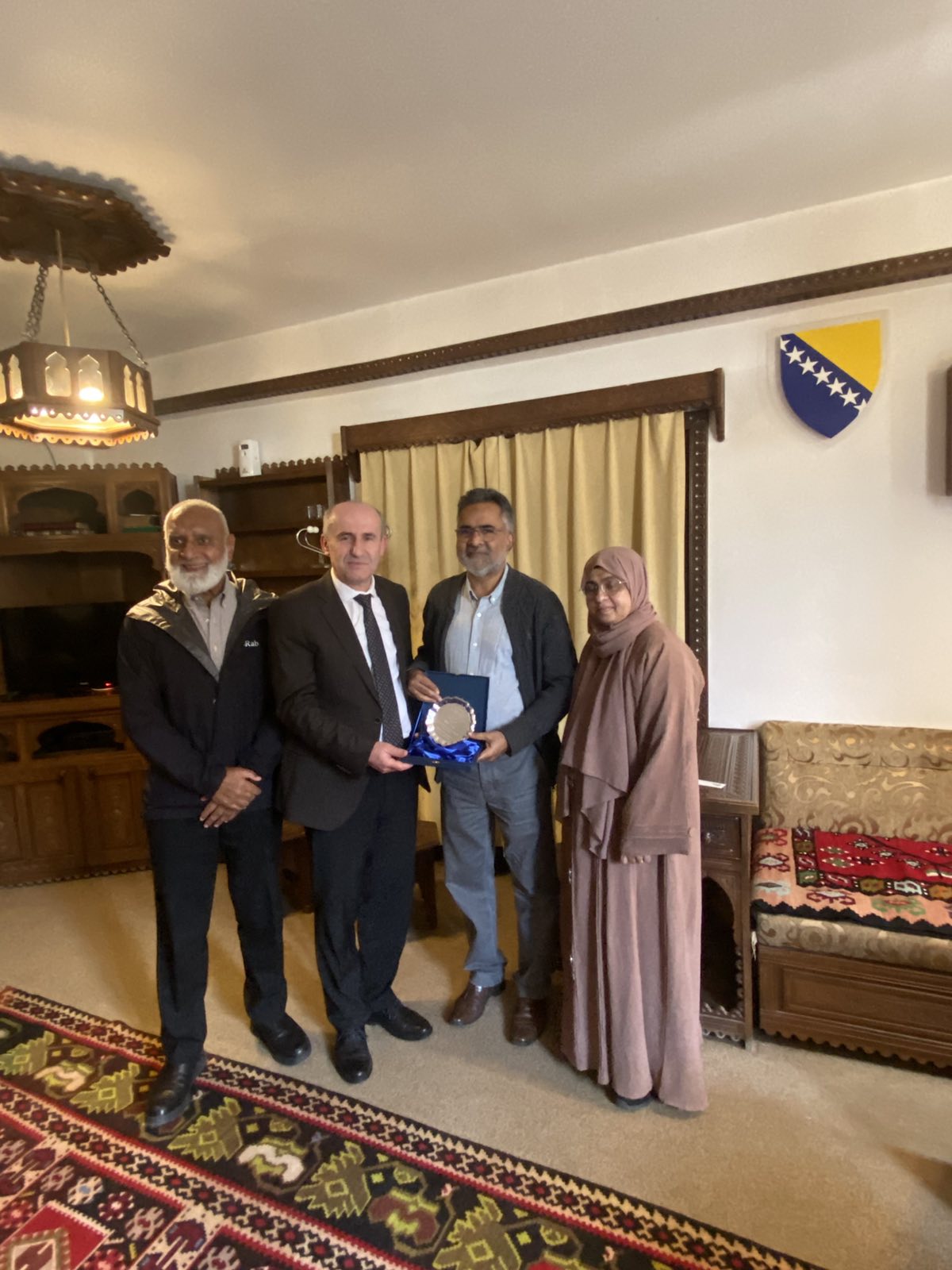 Delegacija Nida Trusta iz Velike Britanije u posjeti Gazi Husrev-begovoj medresi