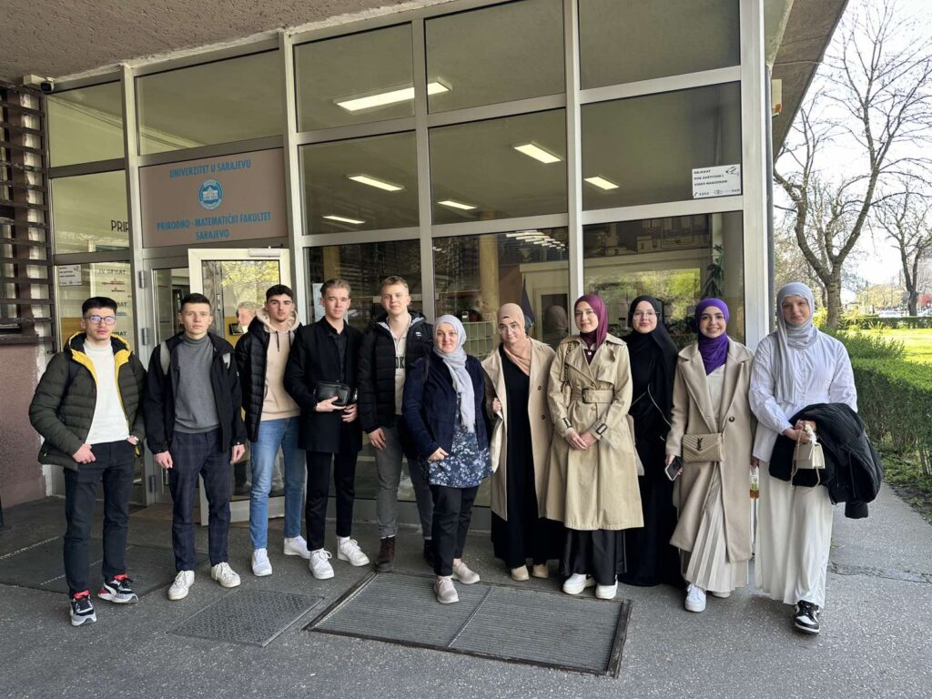 Učenici Medrese posjetili Prirodno-matematički fakultet Univerziteta u Sarajevu