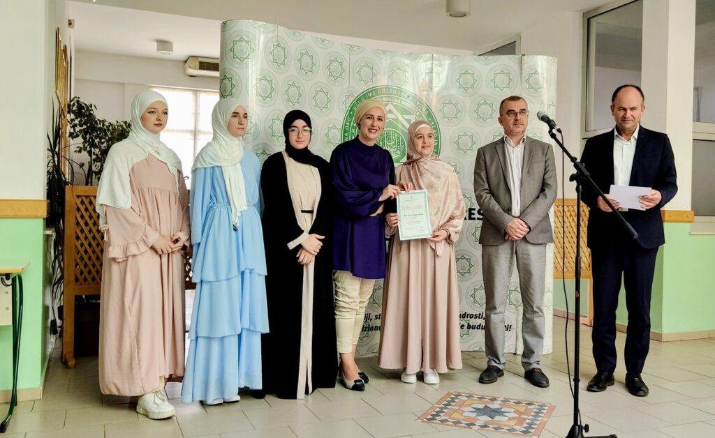 Treće mjesto na takmičenju iz historije za ekipu Gazi Husrev-begove medrese